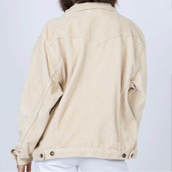 Princess Polly Oversized Corduroy Jacket ✨ - Picture 4 of 4